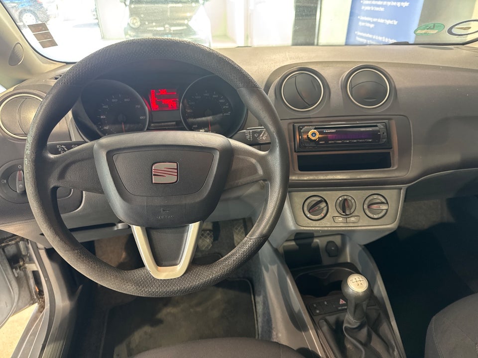 Seat Ibiza 1,4 16V Reference 5d