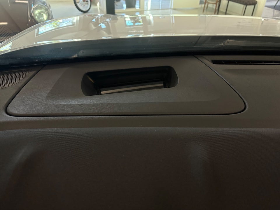 Ford Capri 82 Premium Extended Range 5d