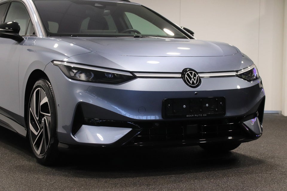 VW ID.7 77 Pro Tourer 5d