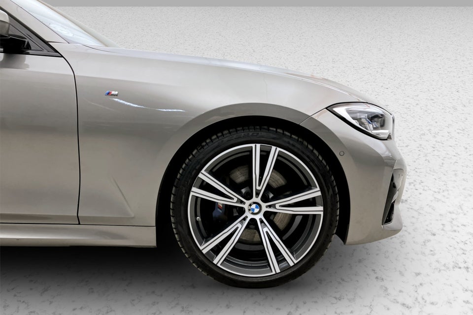 BMW 330i 2,0 Touring M-Sport aut. 5d