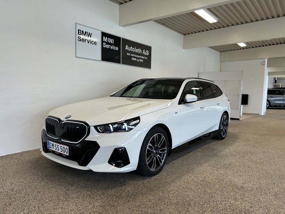 BMW i5 eDrive40 Touring Supercharged 5d