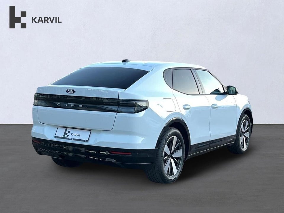 Ford Capri 77 Select Extended Range 5d