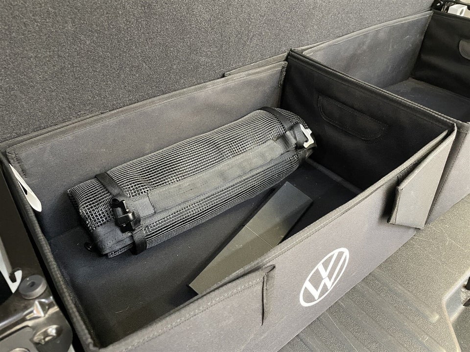 VW ID.Buzz 77 Style 75 Years Edition SWB 5d