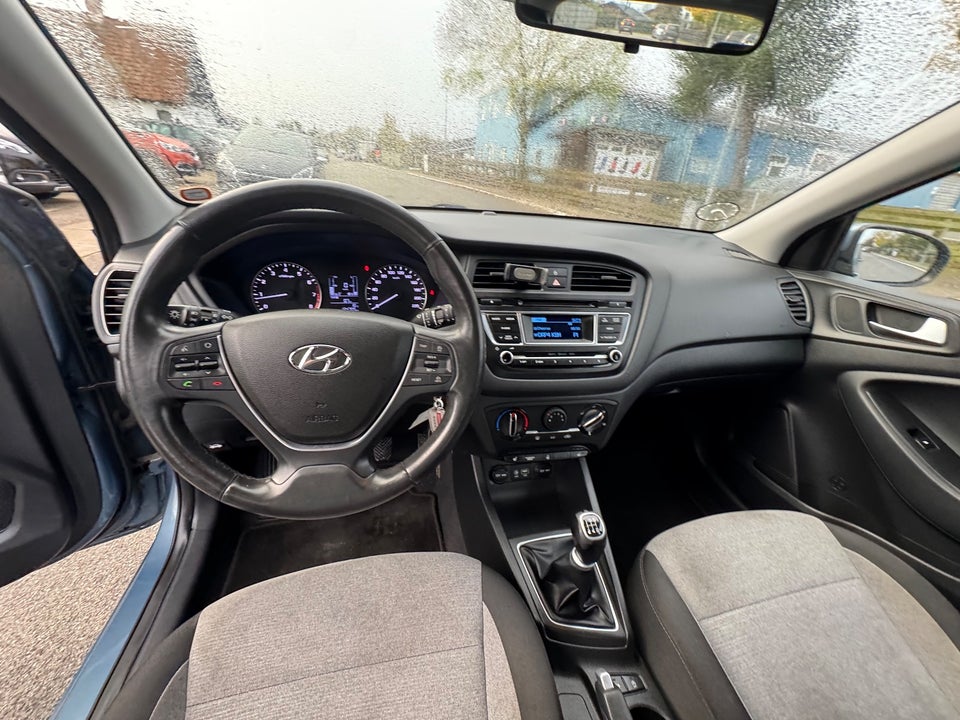 Hyundai i20 1,25 Trend 5d