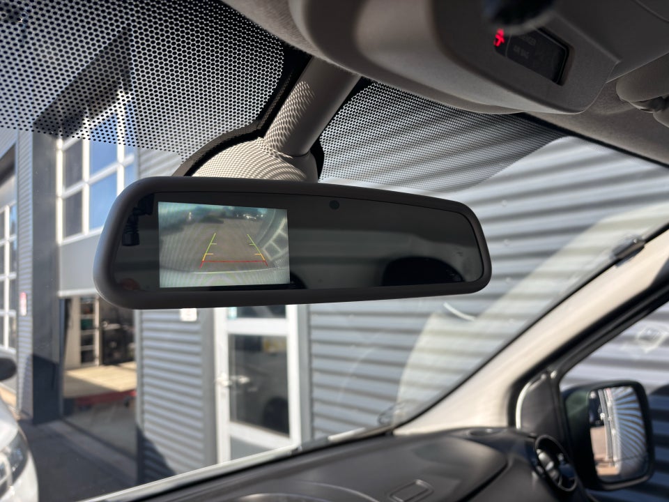 Renault Trafic T29 2,0 dCi 170 L2H1 EDC