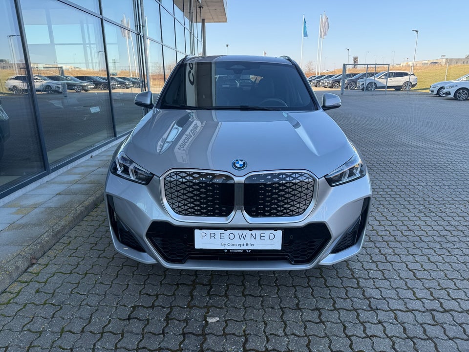BMW iX1 eDrive20 M-Sport 5d