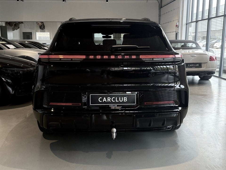 Porsche Cayenne Electric 5d