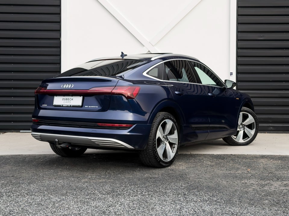 Audi e-tron 55 S-line Sportback quattro 5d