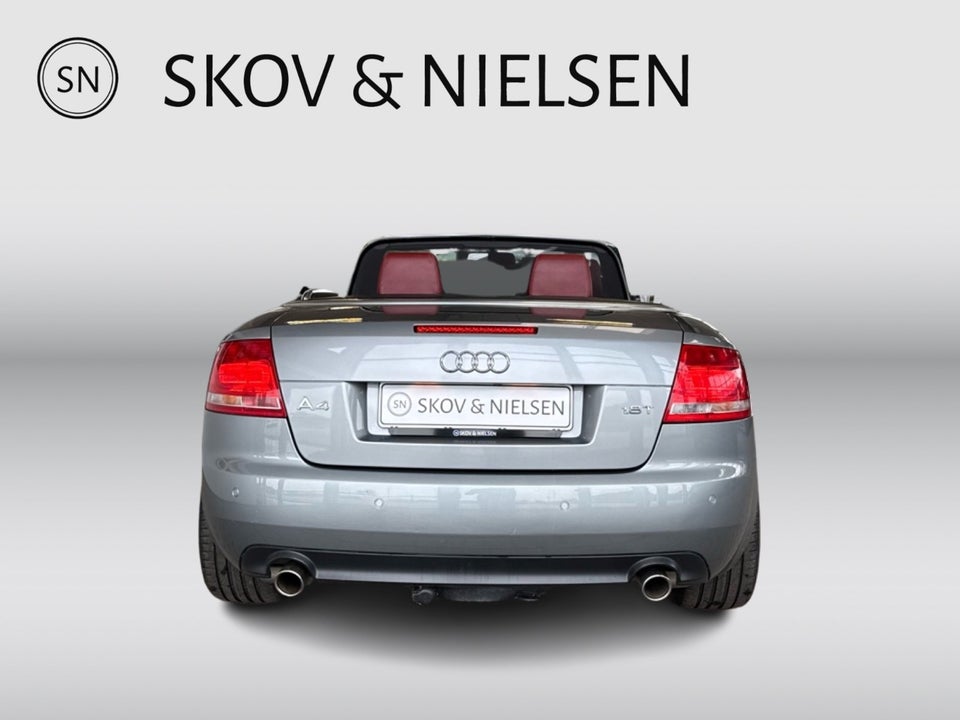 Audi A4 1,8 T 163 Cabriolet Multitr. 2d
