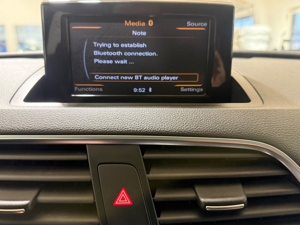 Audi Q3 1,4 TFSi 150 S-tr. 5d