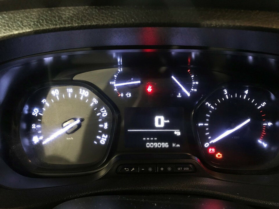 Peugeot Expert 2,0 BlueHDi 122 L2 Premium Van