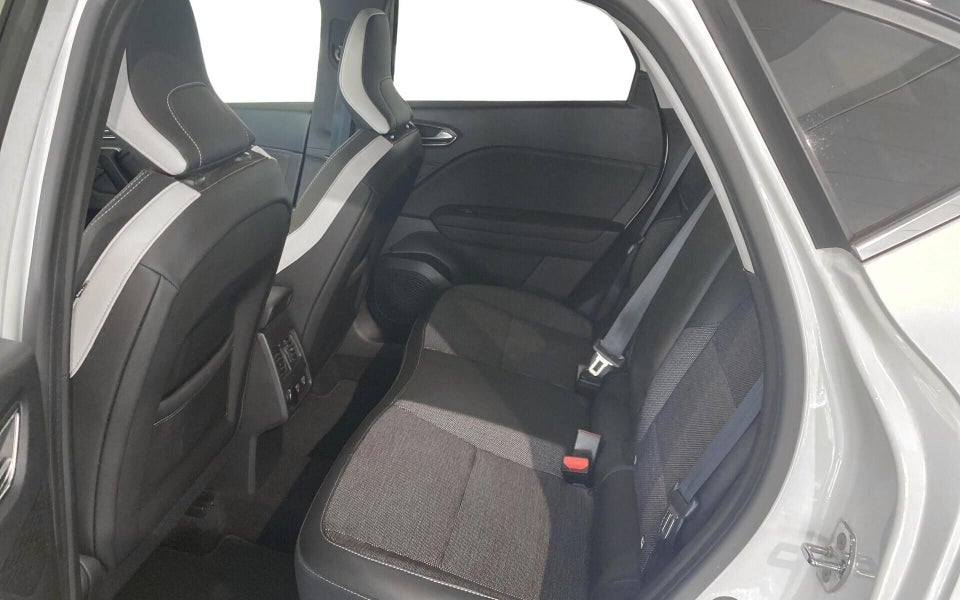 Renault Captur 1,3 TCe 130 Intens EDC 5d