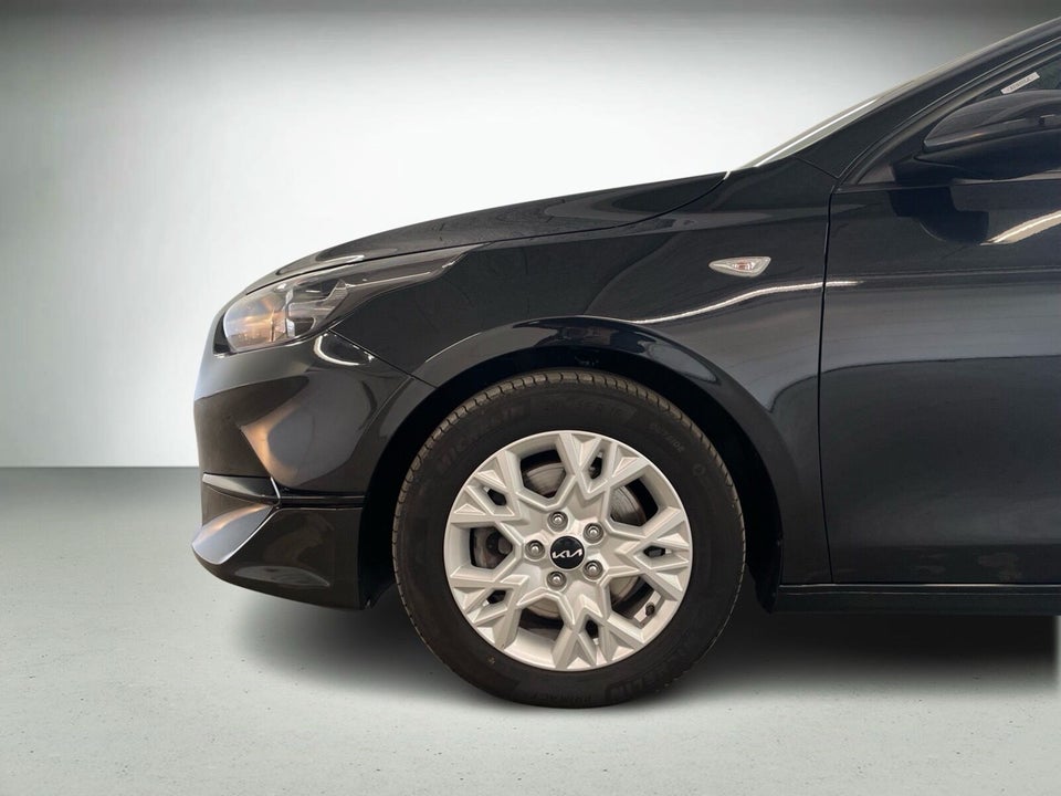 Kia Ceed 1,5 T-GDi Prestige SW DCT 5d