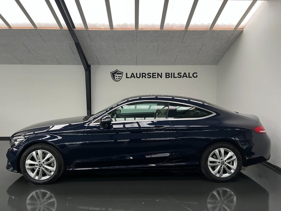 Mercedes C300 2,0 Coupé aut. 2d
