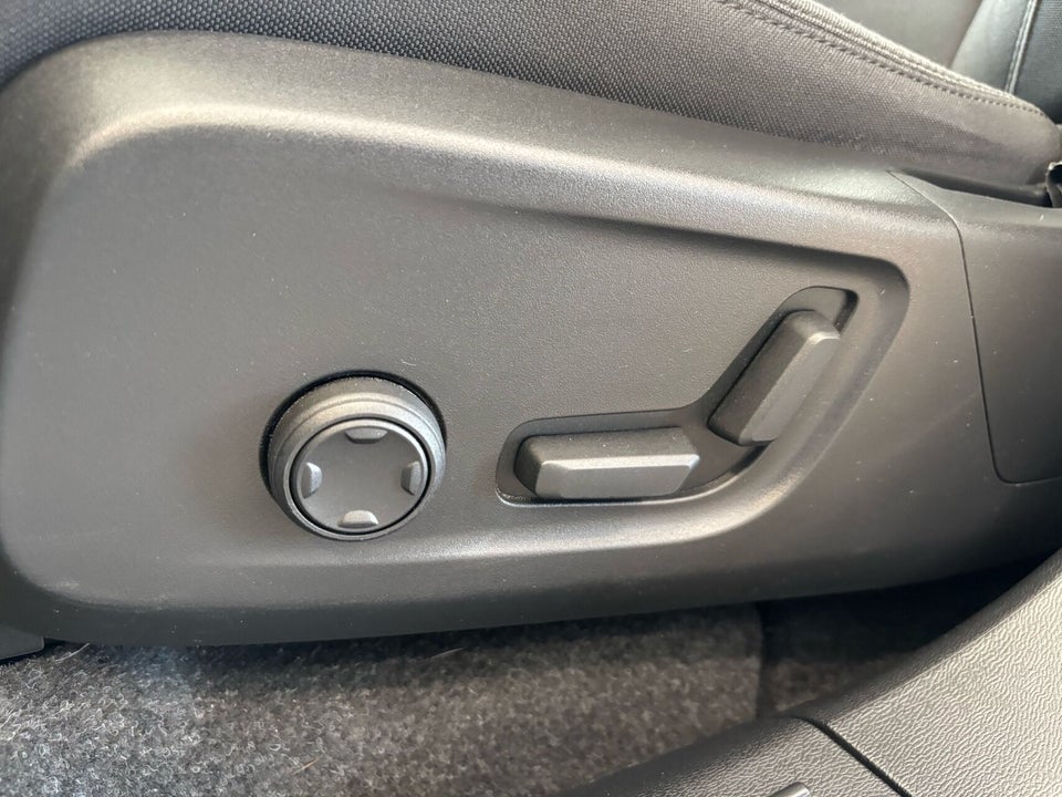 Volvo XC40 ReCharge Extended Range Ultimate 5d