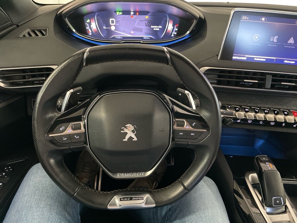 Peugeot 3008 1,6 e-THP 165 GT Line EAT6 5d