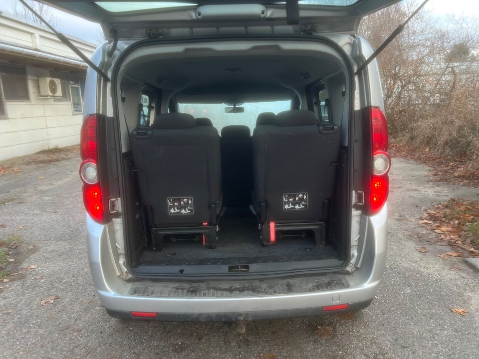 Fiat Doblò 1,3 MJT 90 Family 7prs 5d