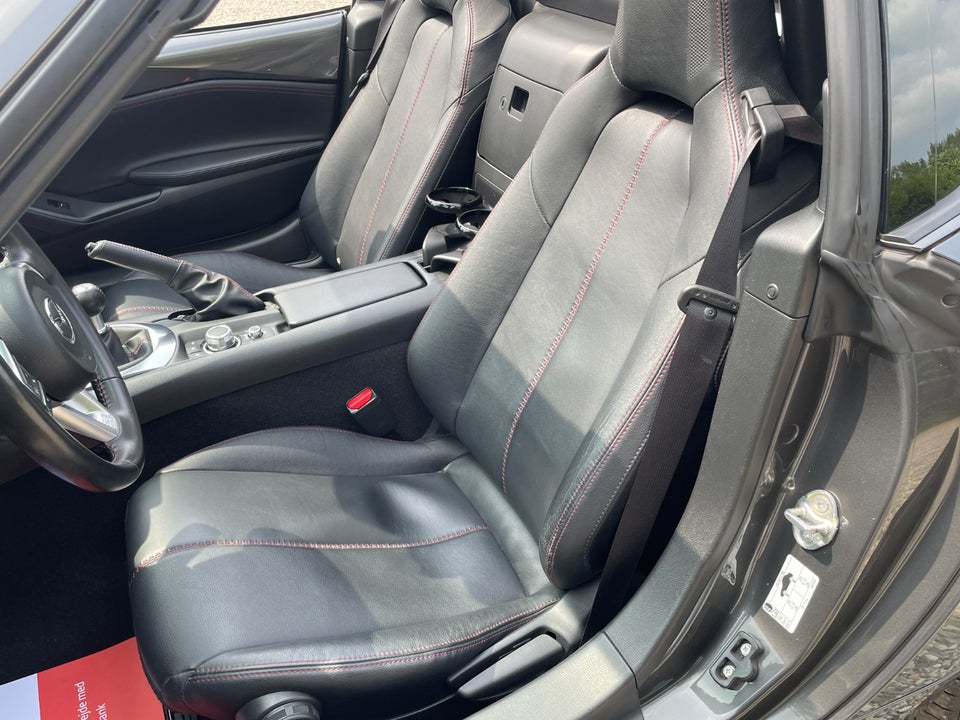 Mazda MX-5 1,5 SkyActiv-G 131 RF Edition 2d