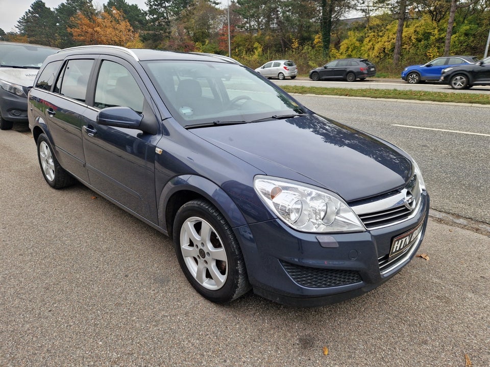 Opel Astra 1,8 16V 140 Enjoy Wagon 5d