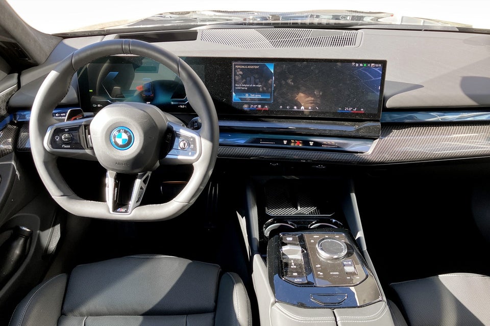 BMW i5 eDrive40 Touring Fully Charged 5d