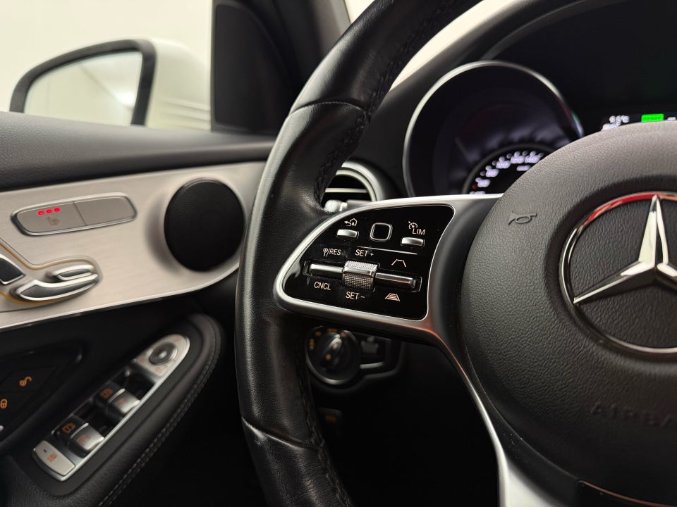 Mercedes GLC300 de 2,0 AMG Line aut. 4Matic 5d