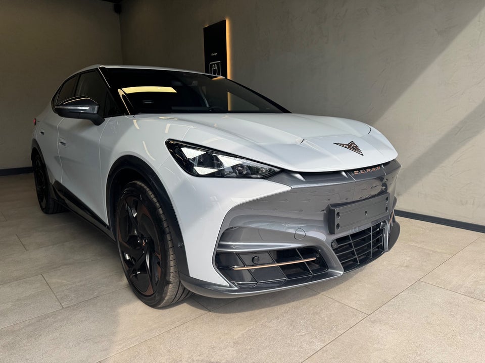 Cupra Tavascan 77 Adrenaline 5d
