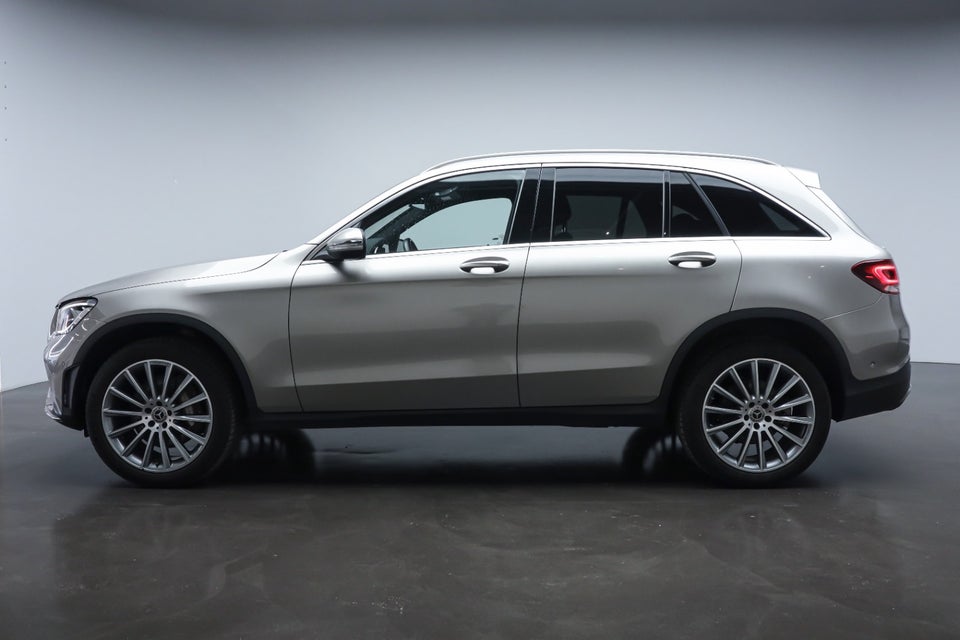 Mercedes GLC300 de 2,0 aut. 4Matic 5d