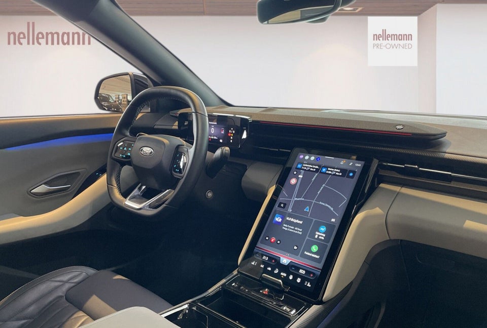 Ford Explorer 82 Premium Extended Range 5d