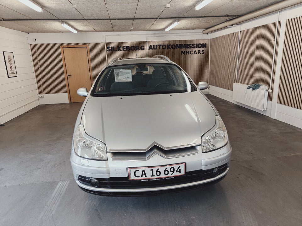 Citroën C5 2,0i 16V Elegance Weekend 5d