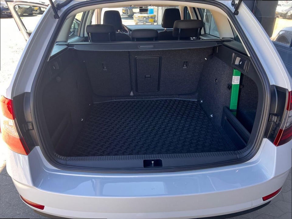 Skoda Octavia 1,5 TSi 150 Celebration Combi DSG 5d