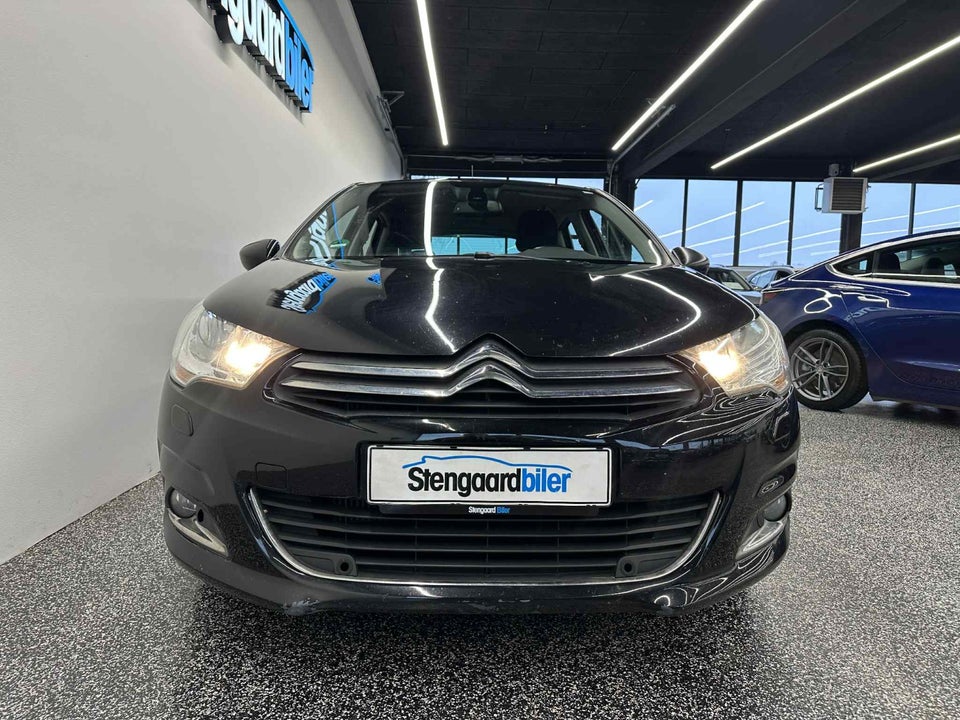 Citroën C4 1,6 HDi 90 Attraction 5d