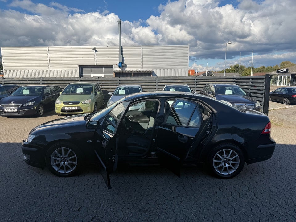 Saab 9-3 1,8 t Linear Sport Sedan 4d