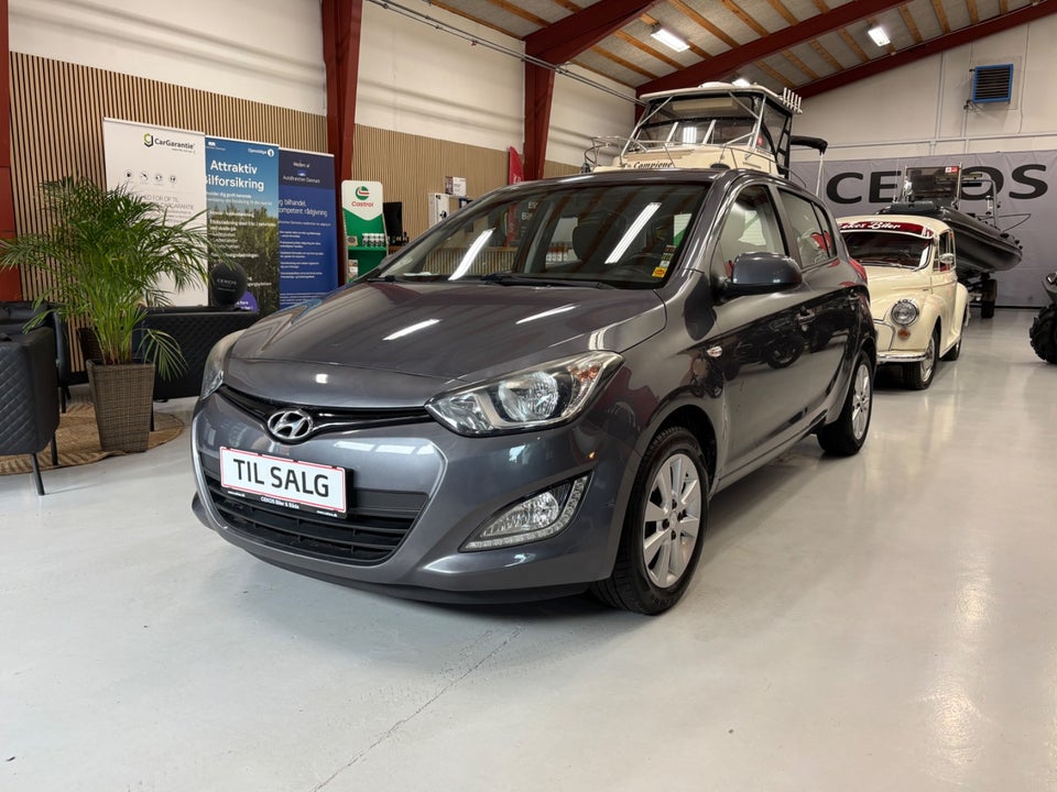 Hyundai i20 1,25 Classic XTR 5d