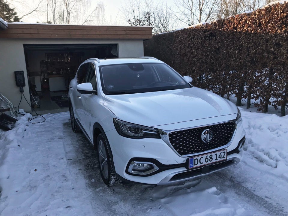 MG EHS 1,5 PHEV Luxury 5d
