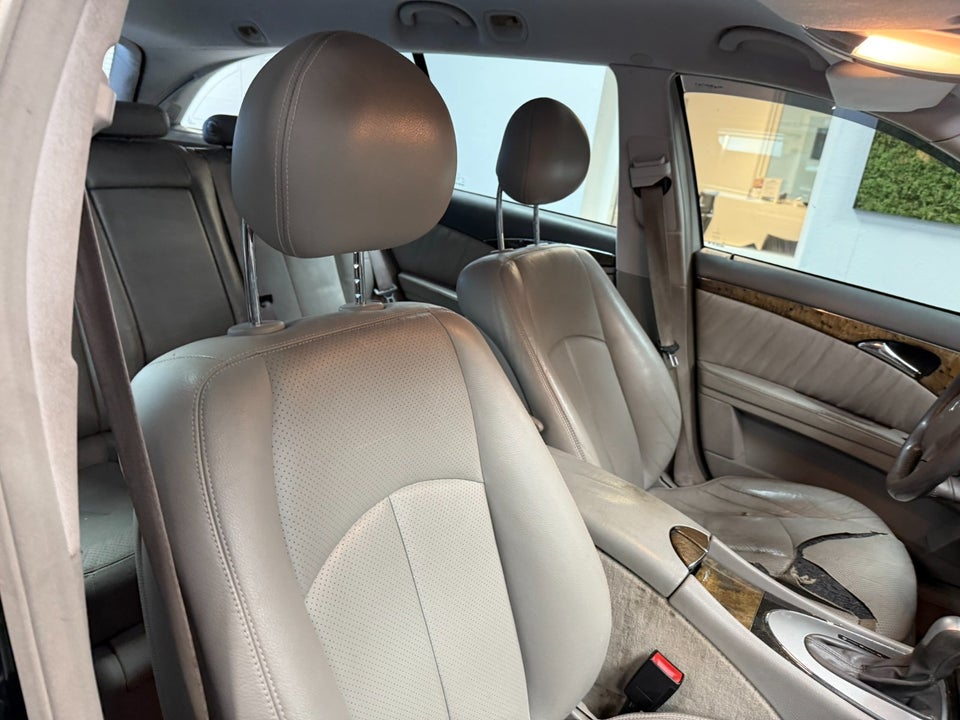 Mercedes E280 3,2 CDi Avantgarde stc. aut. 5d