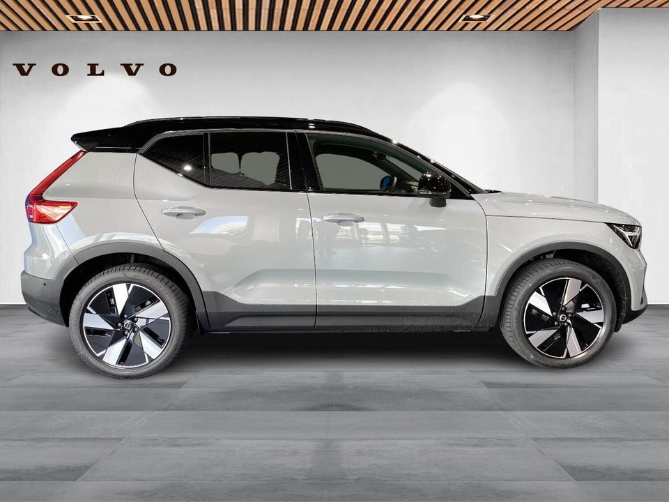 Volvo EX40 Extended Range Ultra 5d
