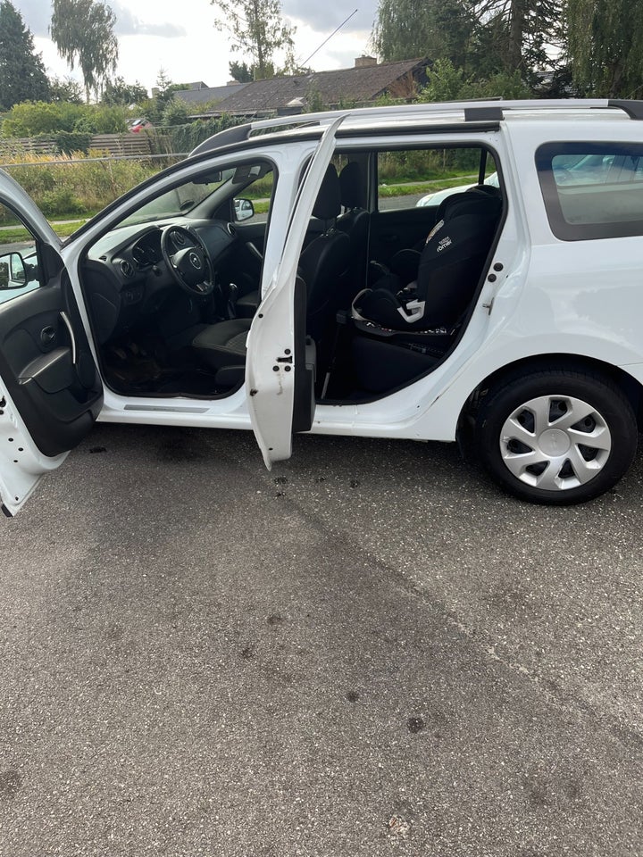 Dacia Logan 0,9 TCe 90 Laureate MCV 5d