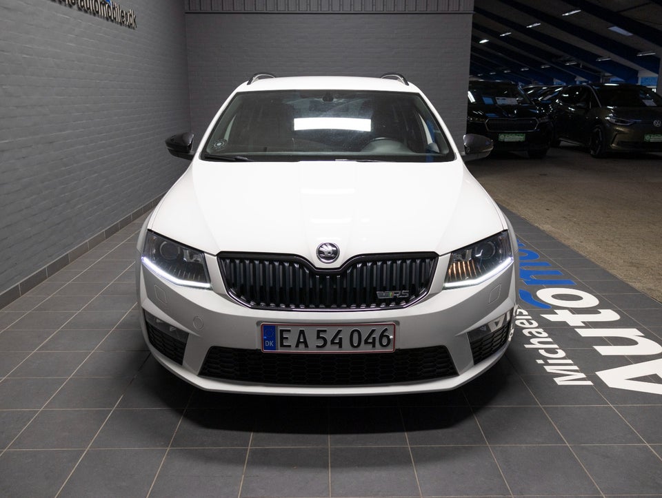 Skoda Octavia 2,0 TDi 184 RS Combi DSG 5d