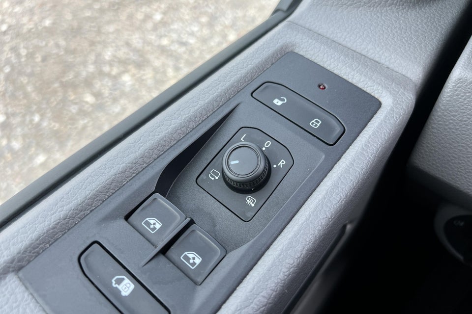 VW Transporter 2,0 TDi 150 Kassevogn DSG lang