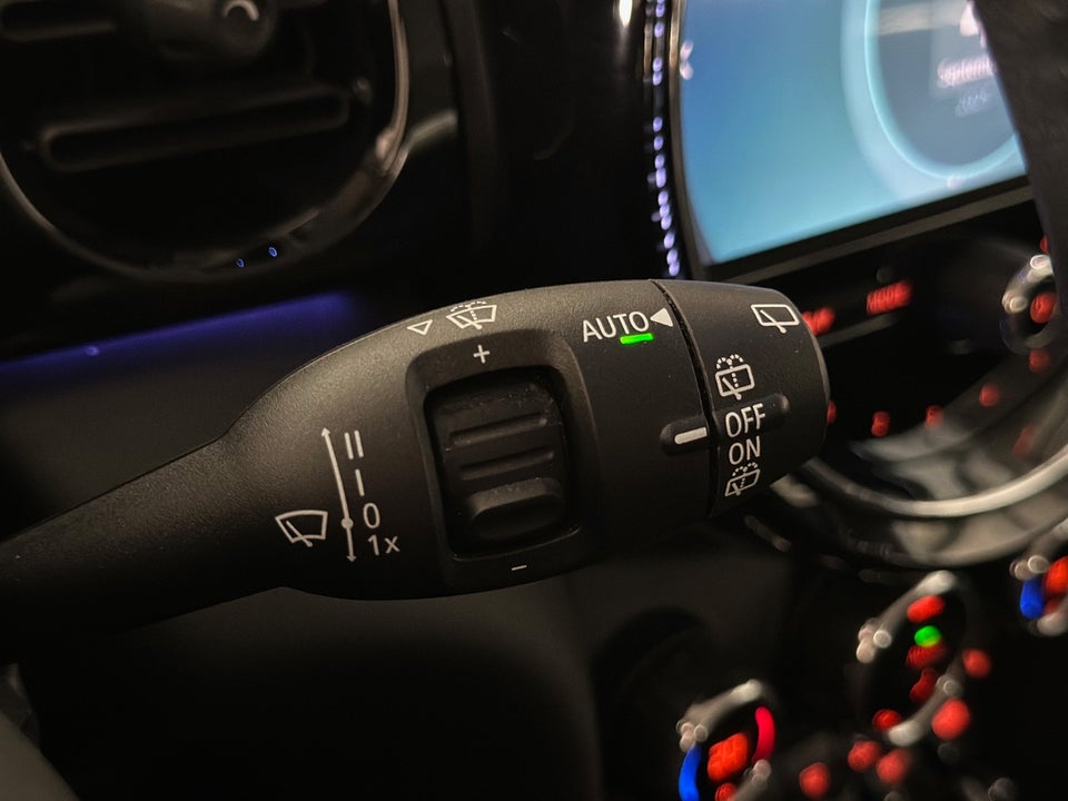 MINI Cooper SE Classic Trim 3d