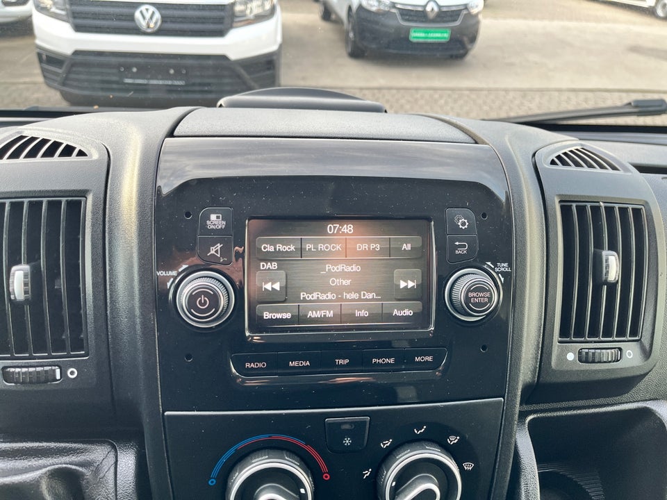 Citroën Jumper 33 2,2 BlueHDi 140 L2H2