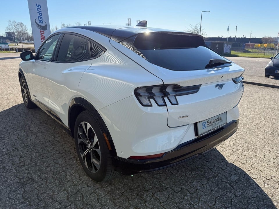 Ford Mustang Mach-E 91 Premium Extended Range AWD 5d