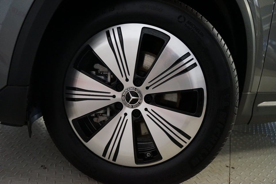 Mercedes EQA250+ Progressive Advance 5d
