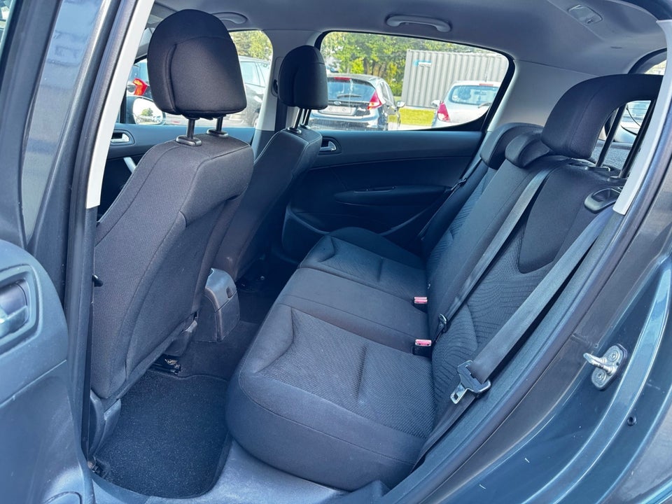 Peugeot 308 1,6 HDi 110 Comfort+ aut. 5d