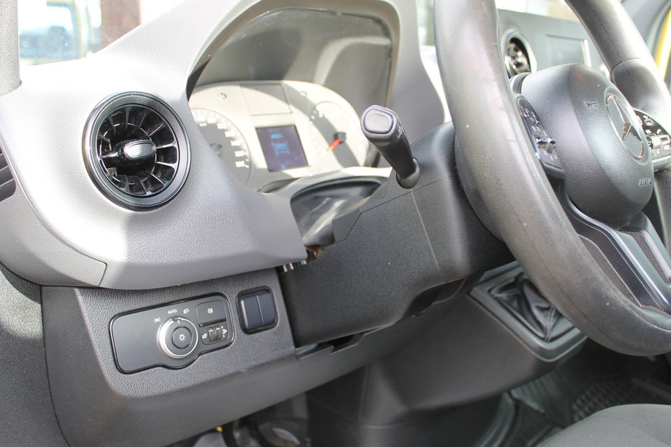 Mercedes Sprinter 316 2,2 CDi A2 Chassis RWD 2d