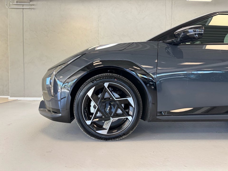 Kia EV4 81 Long Range GT-Line 5d