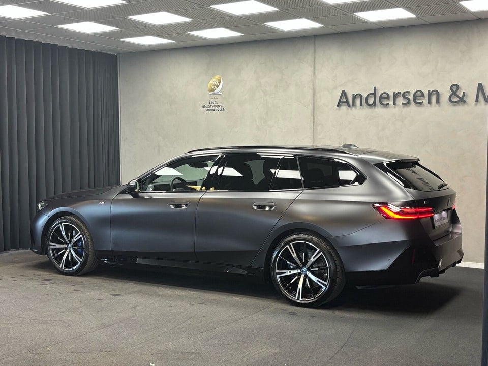 BMW i5 eDrive40 Touring M-Sport Pro 5d
