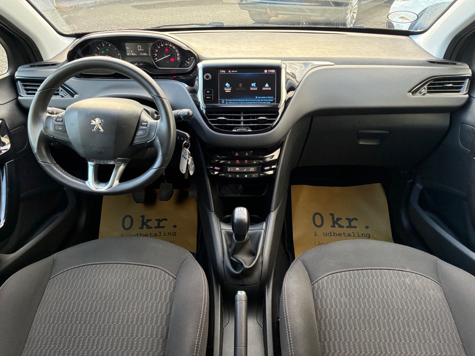 Peugeot 208 1,2 VTi 82 Strike 5d