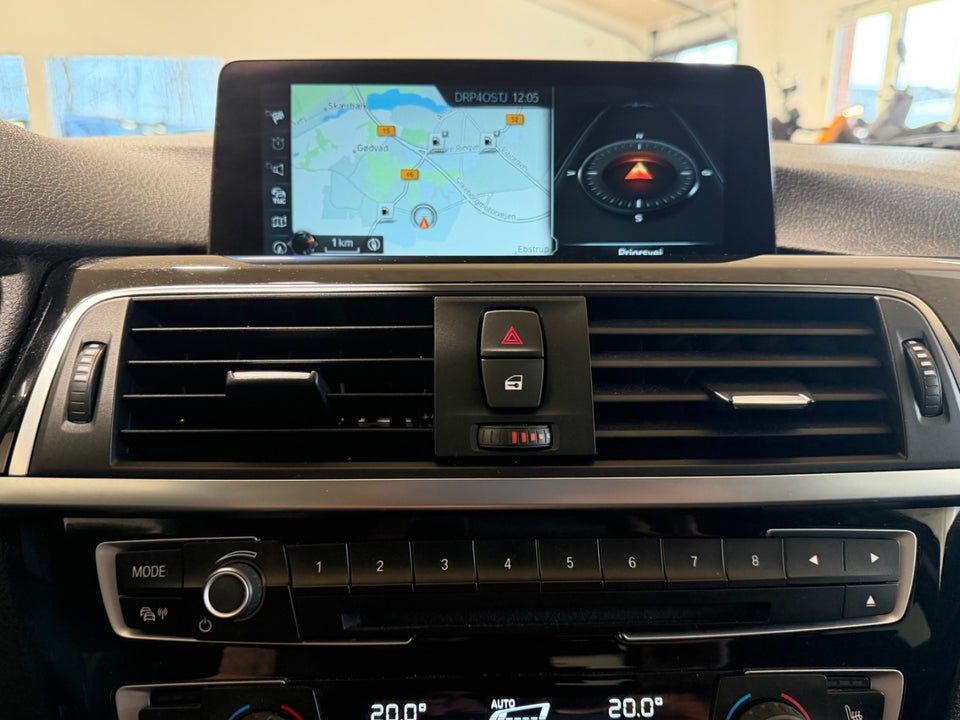 BMW 320d 2,0 Touring 5d