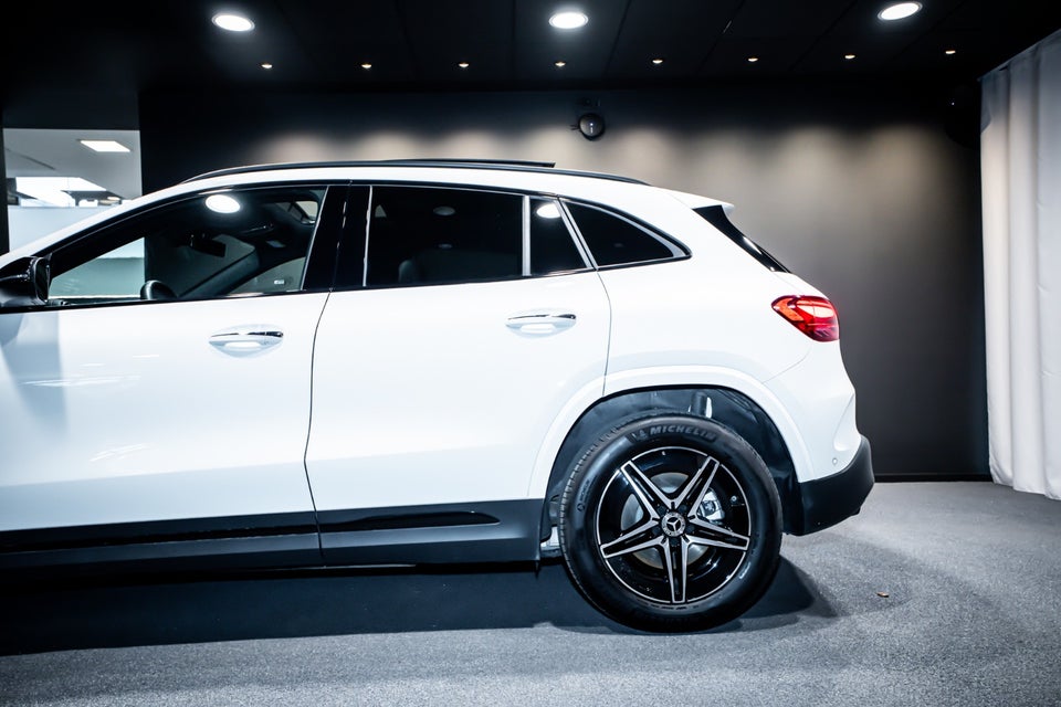Mercedes EQA250+ AMG Advance Plus 5d